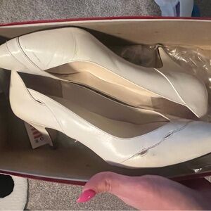 Dexter Women's White Heels